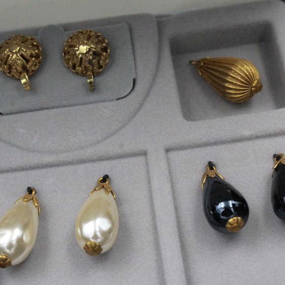 DIANE VON FURSTERNBERG DVF INTERCHANGEABLE EARRINGS - Picture 8 of 8